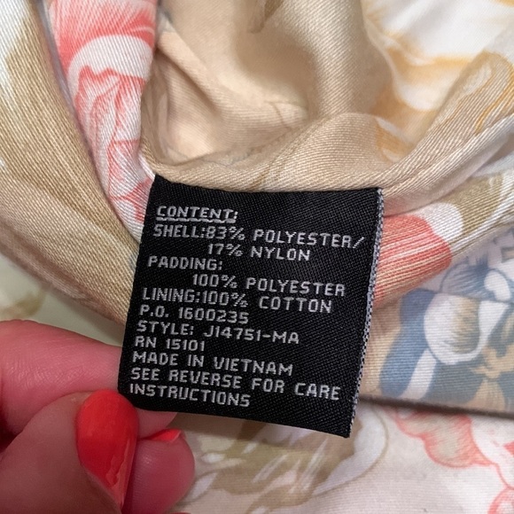 Jones NEW YORK Light Grey Quilted Jacket - Picture 10 of 10